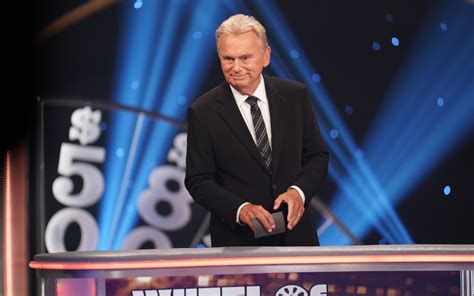 Who will replace Pat Sajak on 'Wheel of Fortune'?
